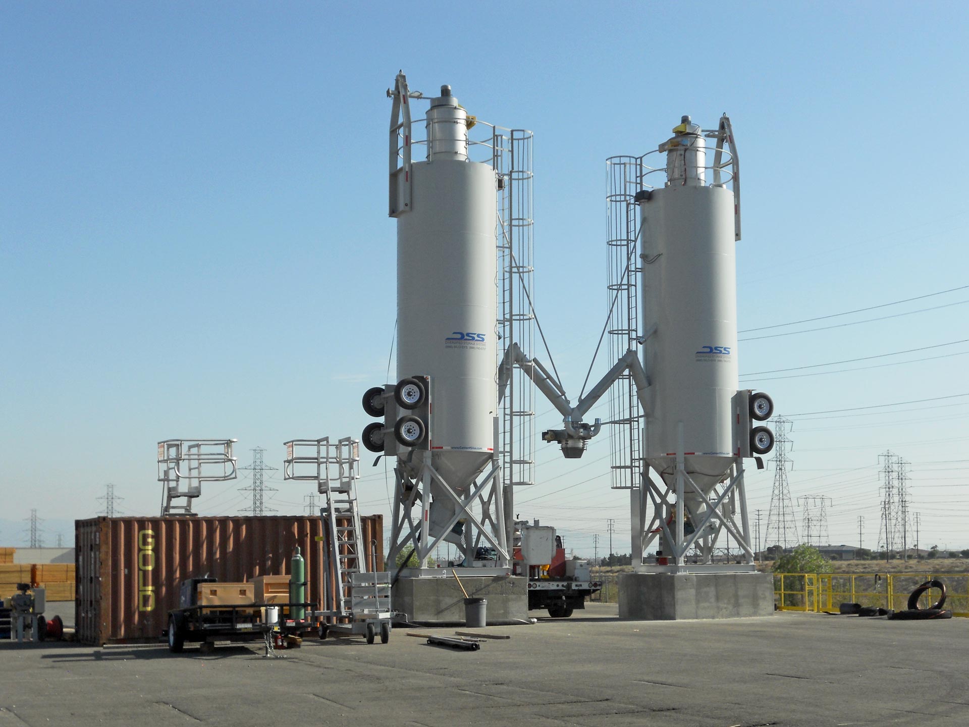 About 4 Salt River Minerals Terminal Silos Pair 1400